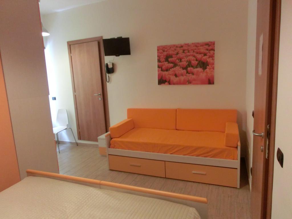 Hotel Rhc Roma Exterior foto