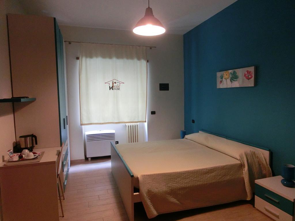 Hotel Rhc Roma Exterior foto